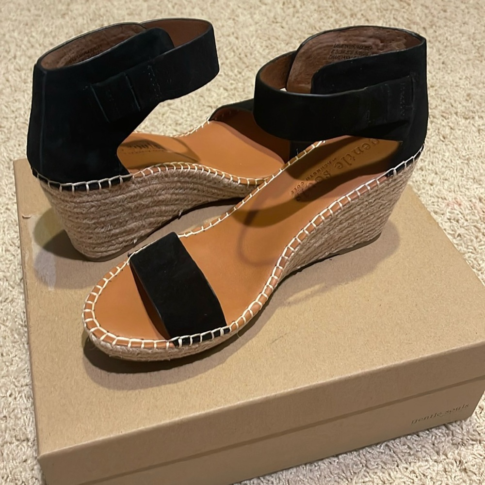 Never worn, gentle souls, Charlie ankle strap, velvet wedge sandal